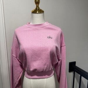Alo cropped accolade sweater sweet pink